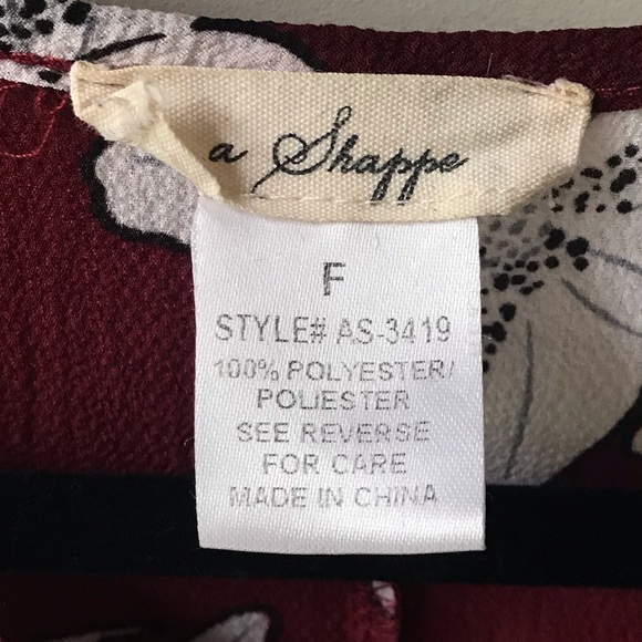 Dress - Picture 7 of 7